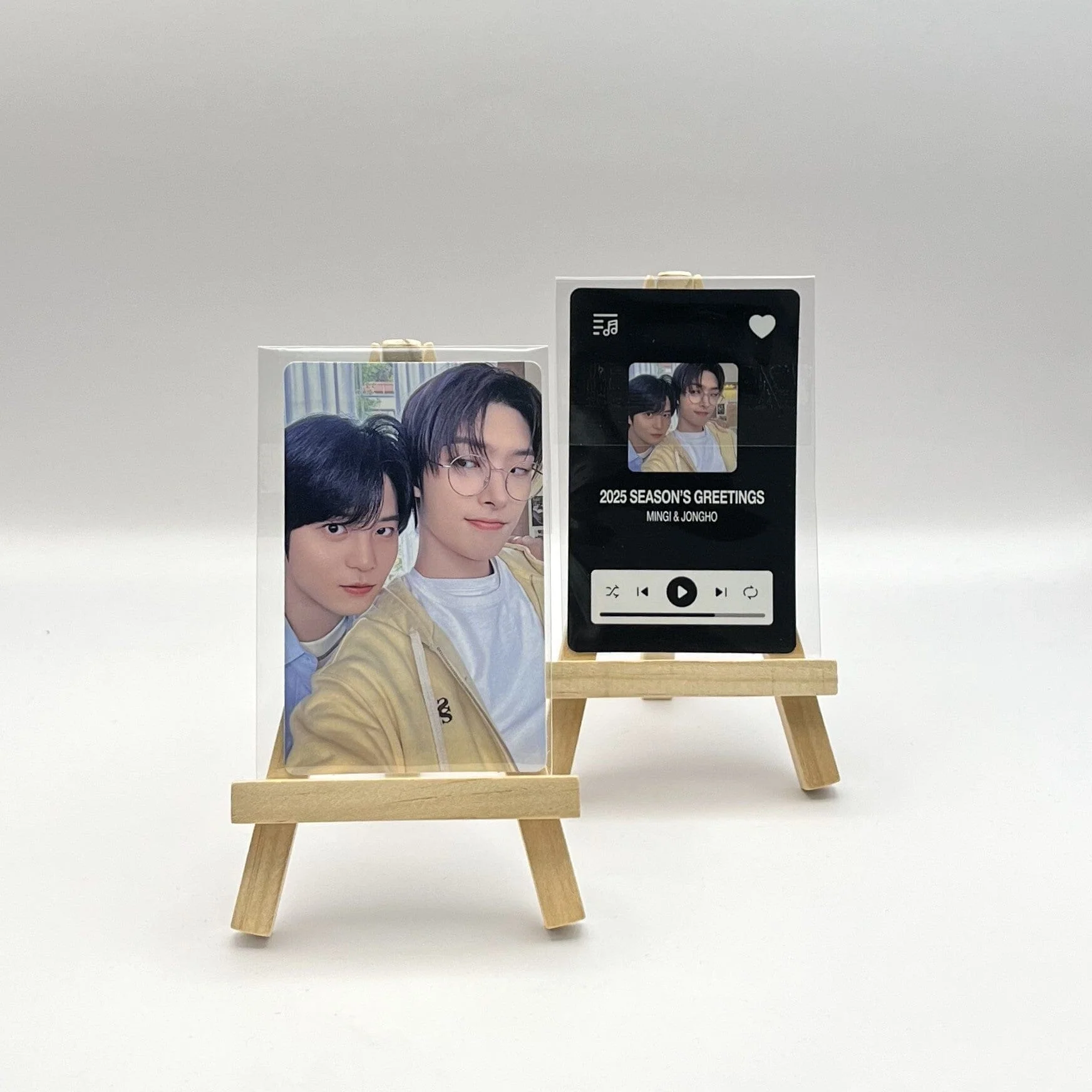 ATEEZ - 2025 SEASON'S GREETINGS (ROCK WILL NEVER DIE !) - RANDOM UNIT PHOTOCARDS - Image 3