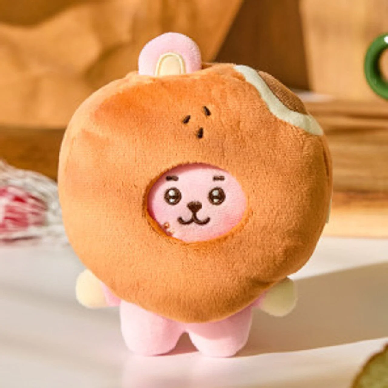 BT21 - COSTUME DOLL (BAKERY SHOP)
