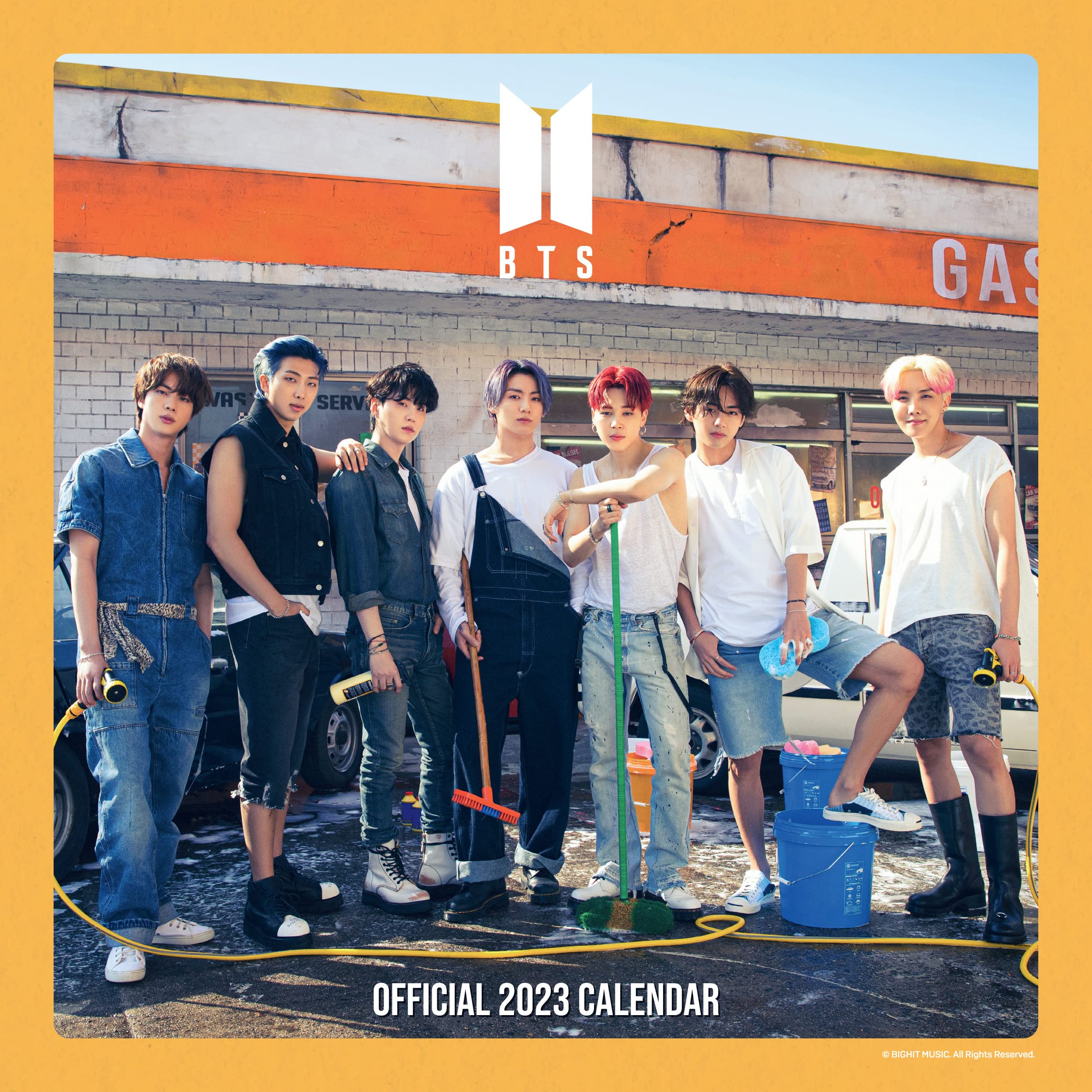 BTS - OFFICIAL BTS BANGTAN BOYS 2023 CALENDAR