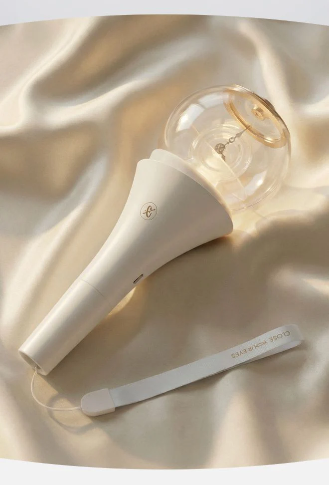 CLOSE YOUR EYES - OFFICIAL LIGHT STICK - Image 3