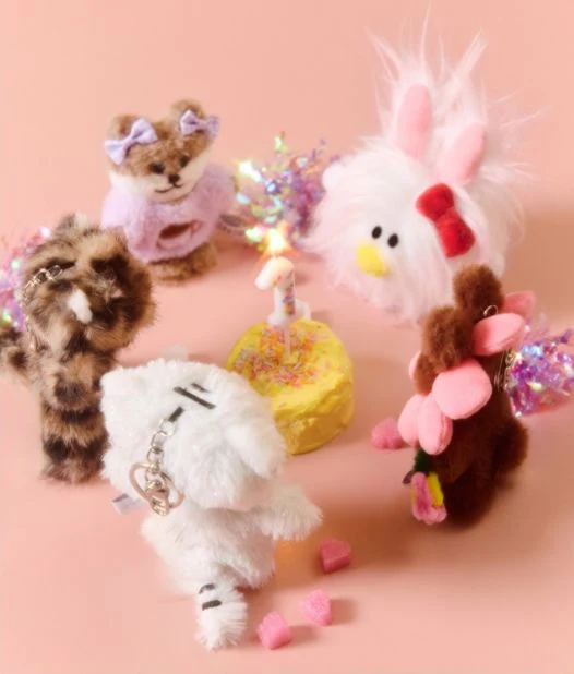 ILLIT - PLUSH KEYRING ('1ST DEBUT ANNIVERSARY' OFFICIAL MD) - Image 4