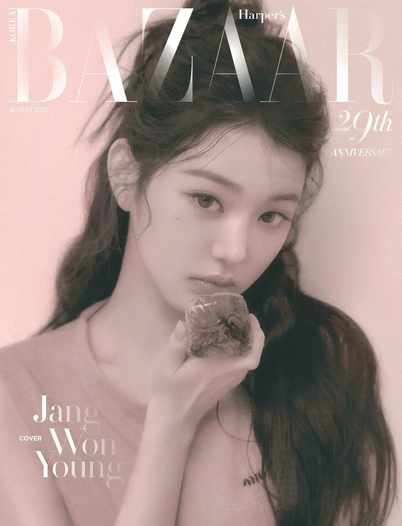 JANG WON YOUNG (IVE) - BAZAAR (2025 AUGUST ISSUE) - Image 2
