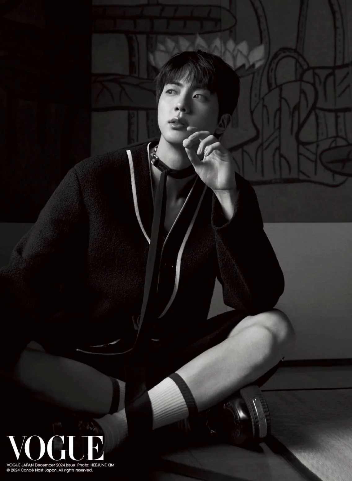JIN (BTS) - VOGUE (DECEMBER JAPAN ISSUE) - Image 5
