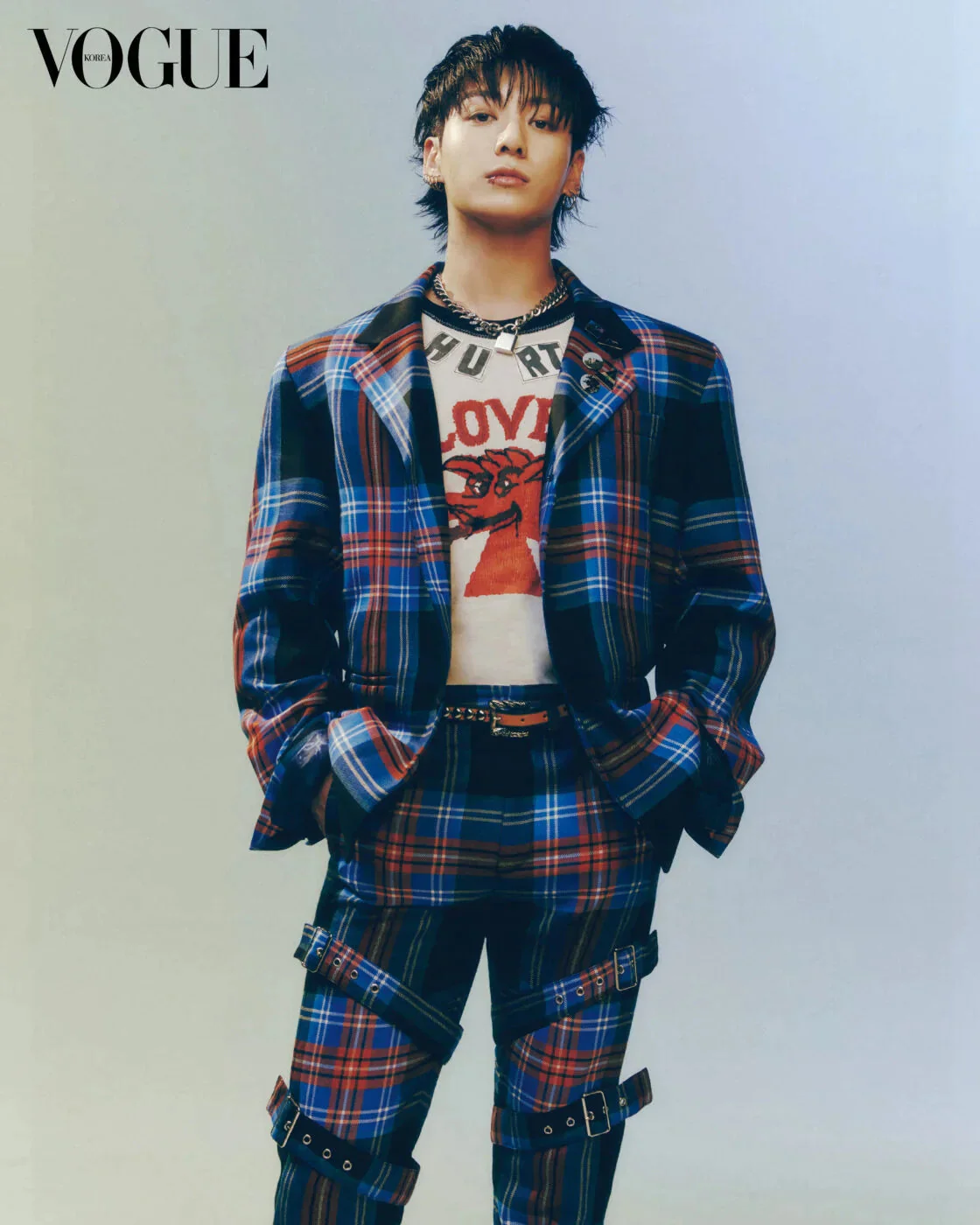 JUNGKOOK (BTS) - VOGUE (2023 OCTOBER ISSUE) - Image 15