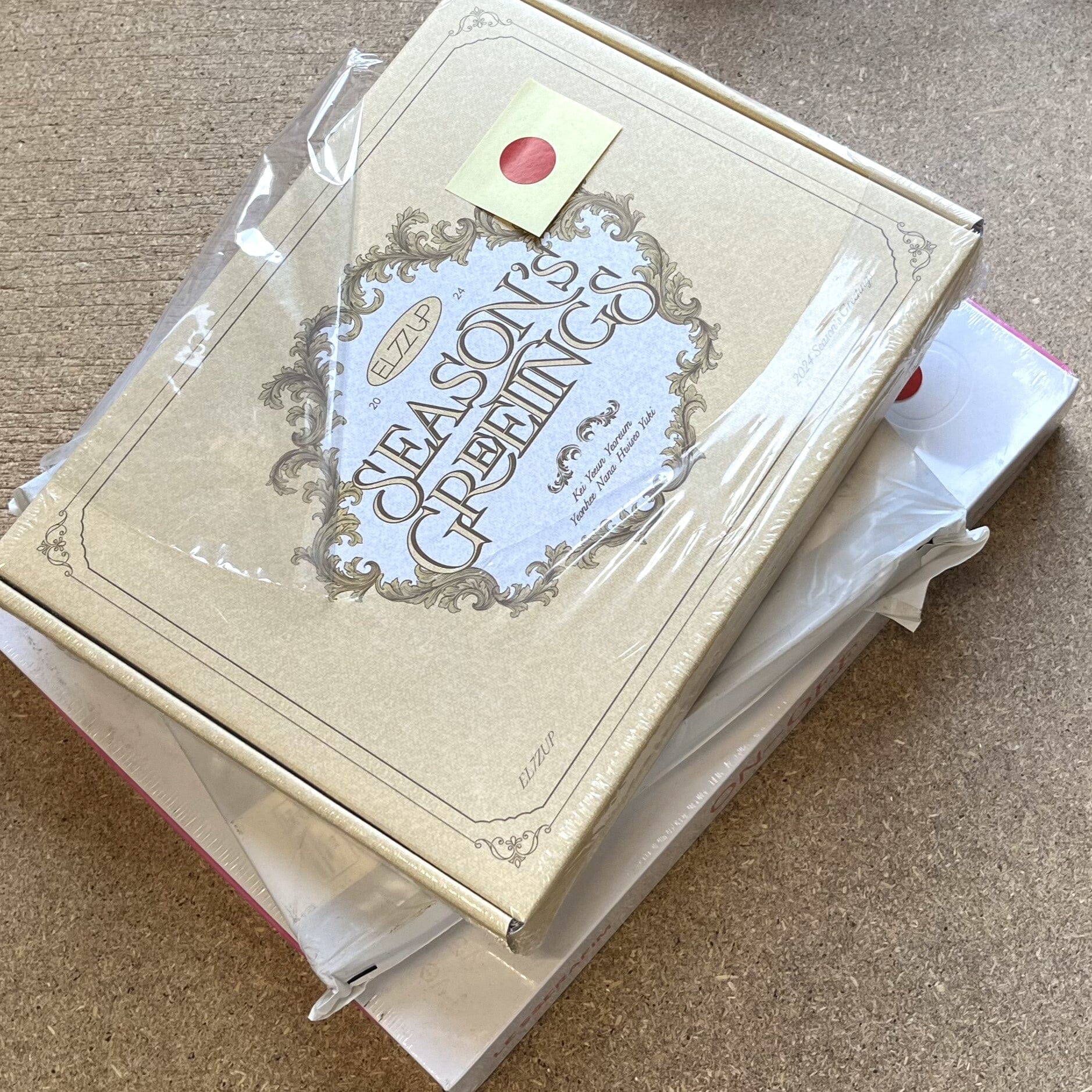 K-Pop Mystery Damaged Product - Image 6