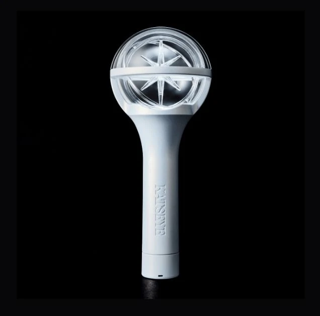 KATSEYE - OFFICIAL LIGHT STICK - Image 4