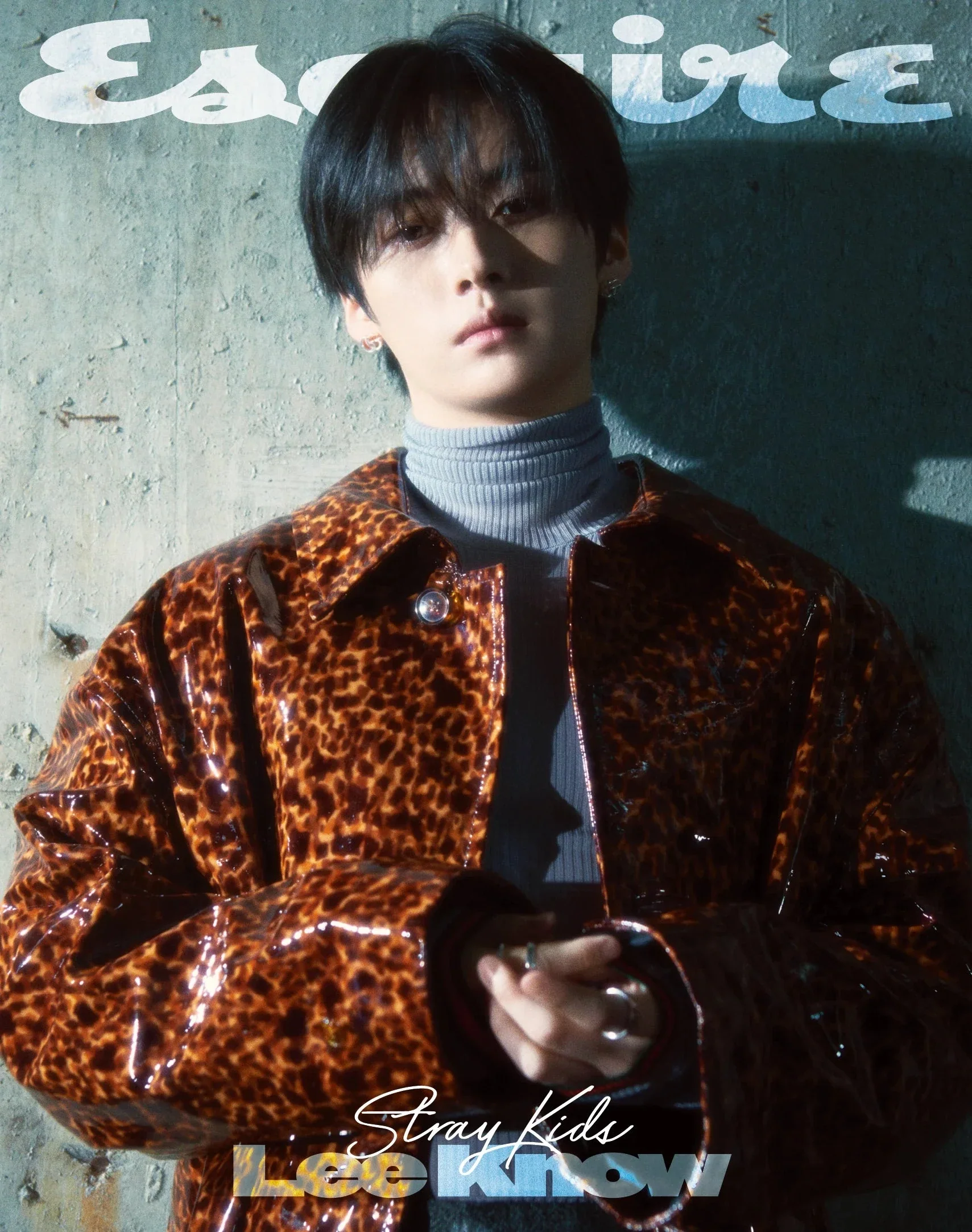 LEE KNOW (STRAY KIDS) - ESQUIRE (AUGUST 2025) - Image 2