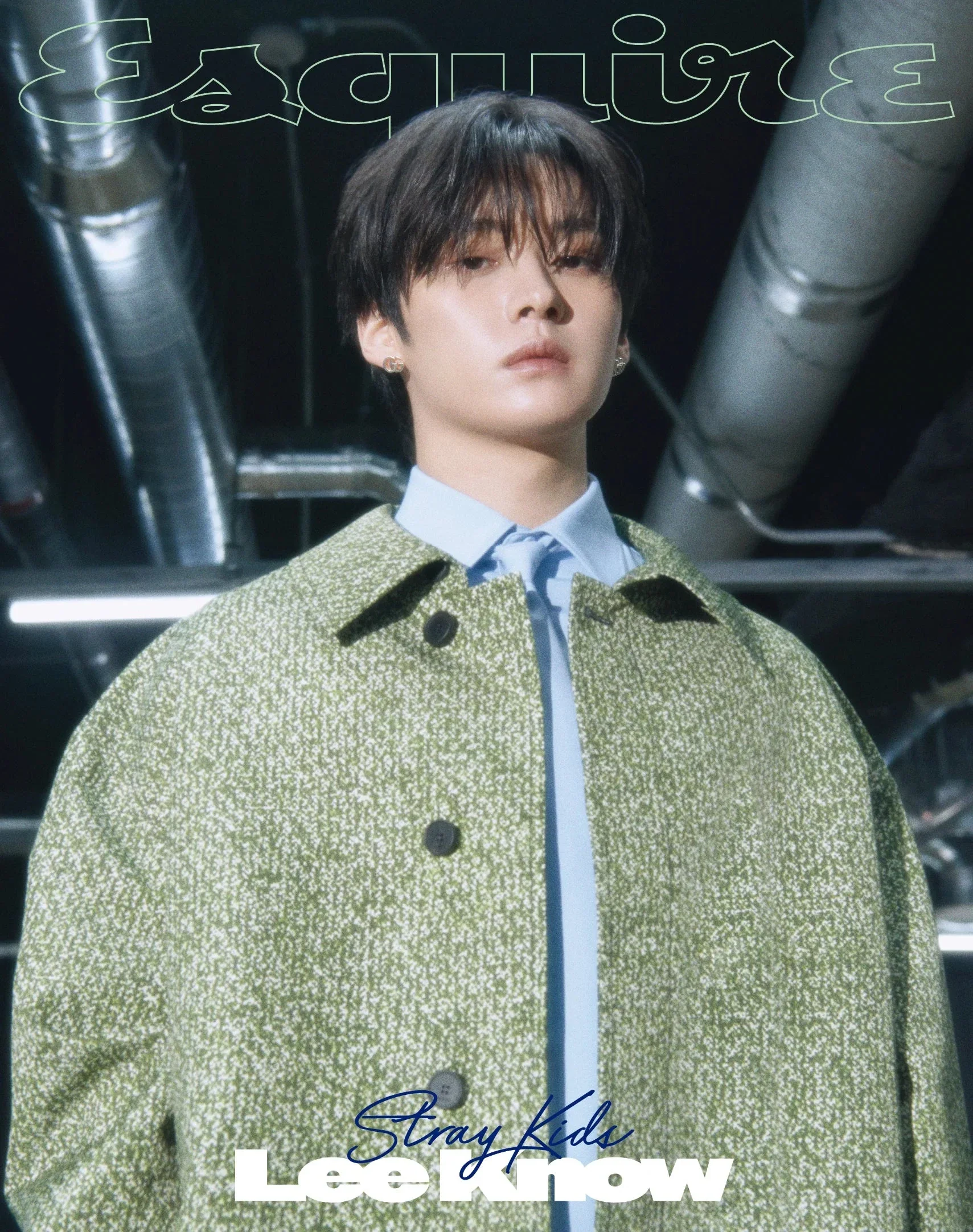 LEE KNOW (STRAY KIDS) - ESQUIRE (AUGUST 2025) - Image 4