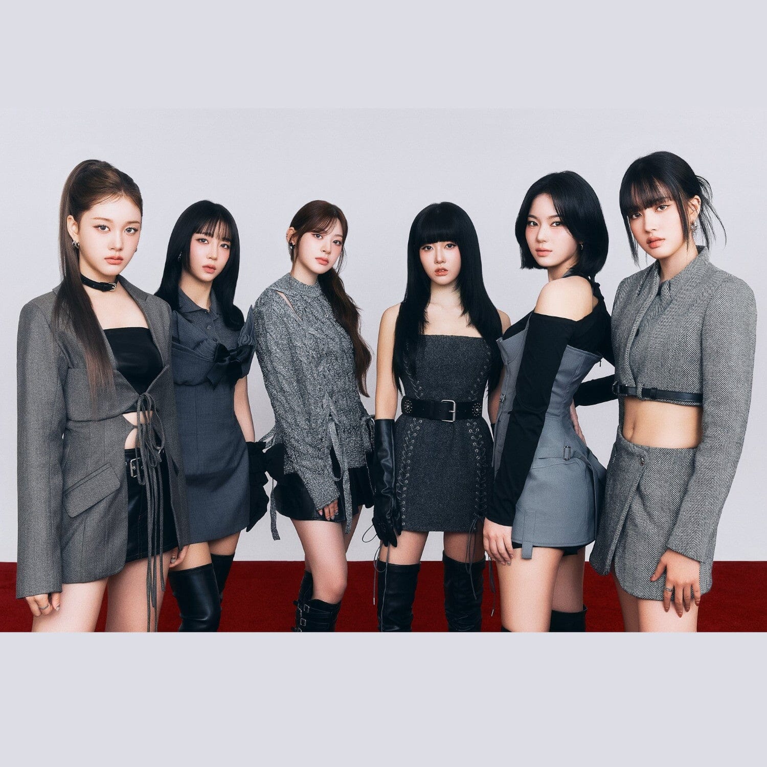 STAYC - LOVER, KILLER / BEBE (JAPANESE VER.)