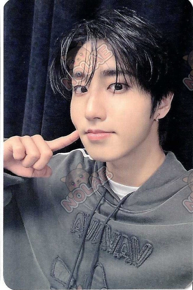 STRAY KIDS - KARMA - POB DEAR MY MUSE PHOTOCARD - Image 6