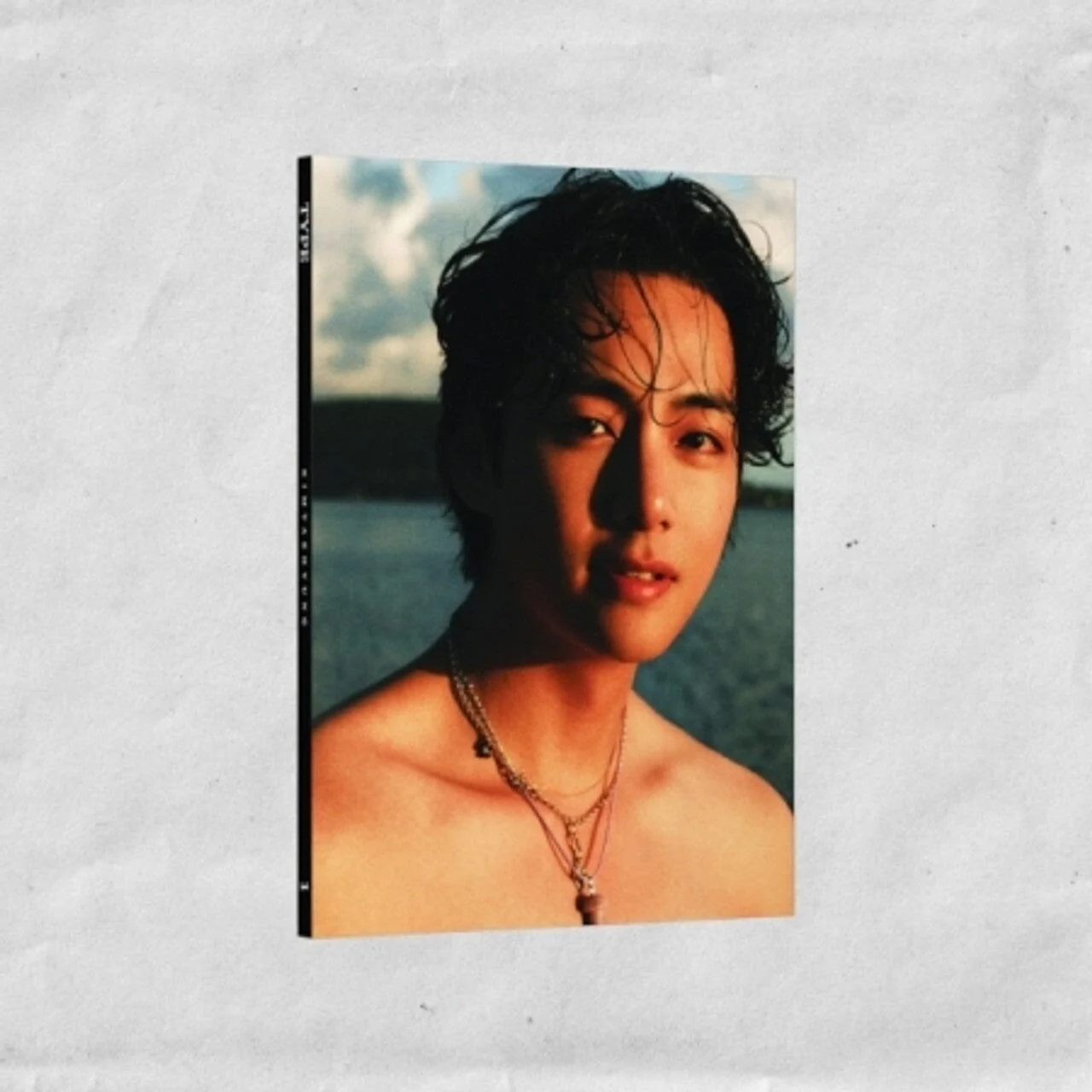V (BTS) - 'TYPE 1' PHOTOBOOK - Image 4