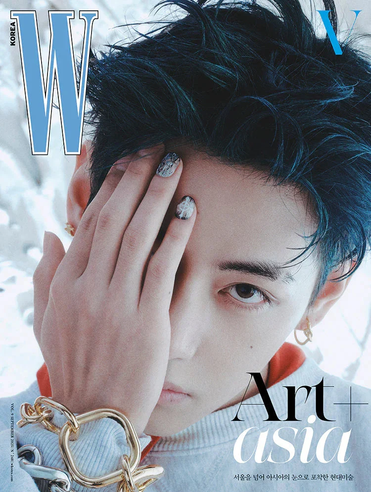 V (BTS) - W MAGAZINE (2025 VOLUME 9) - Image 7