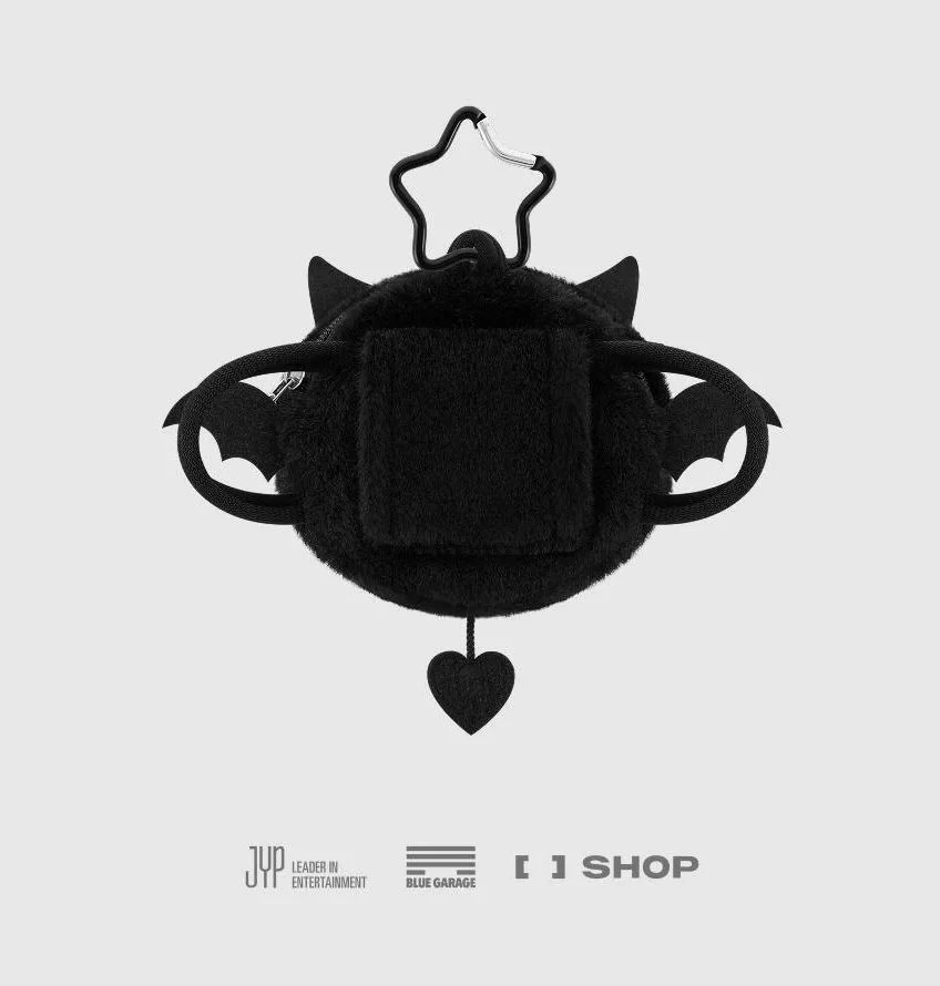 XDINARY HEROES - BACKPACK VILLAINS VER. (WORLD TOUR 'BEAUTIFUL MIND' IN SEOUL OFFICIAL MD) - Image 3